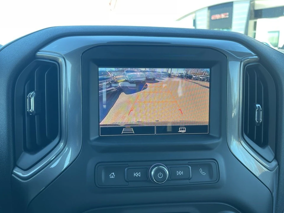 2025 Chevrolet Silverado 4th Gen - Image 17 of 21