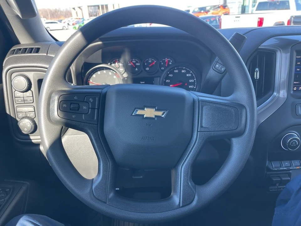 2025 Chevrolet Silverado 4th Gen - Image 11 of 12