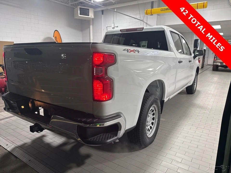 2025 Chevrolet Silverado 4th Gen - Image 4 of 13