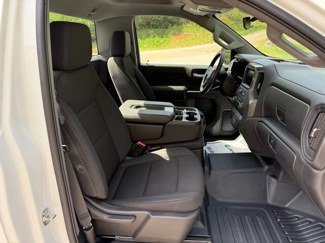 2025 Chevrolet Silverado 4th Gen - Image 14 of 21