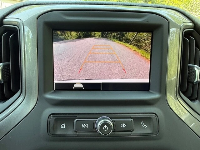 2025 Chevrolet Silverado 4th Gen - Image 18 of 21