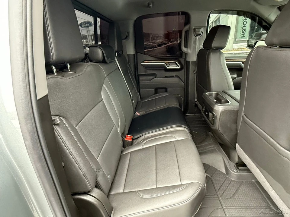2025 Chevrolet Silverado 4th Gen - Image 14 of 21