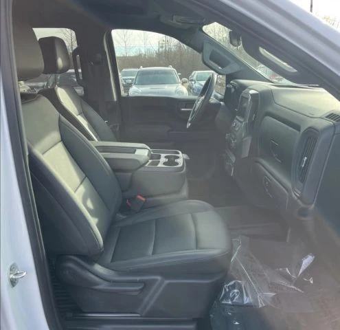 2025 Chevrolet Silverado 4th Gen - Image 8 of 10