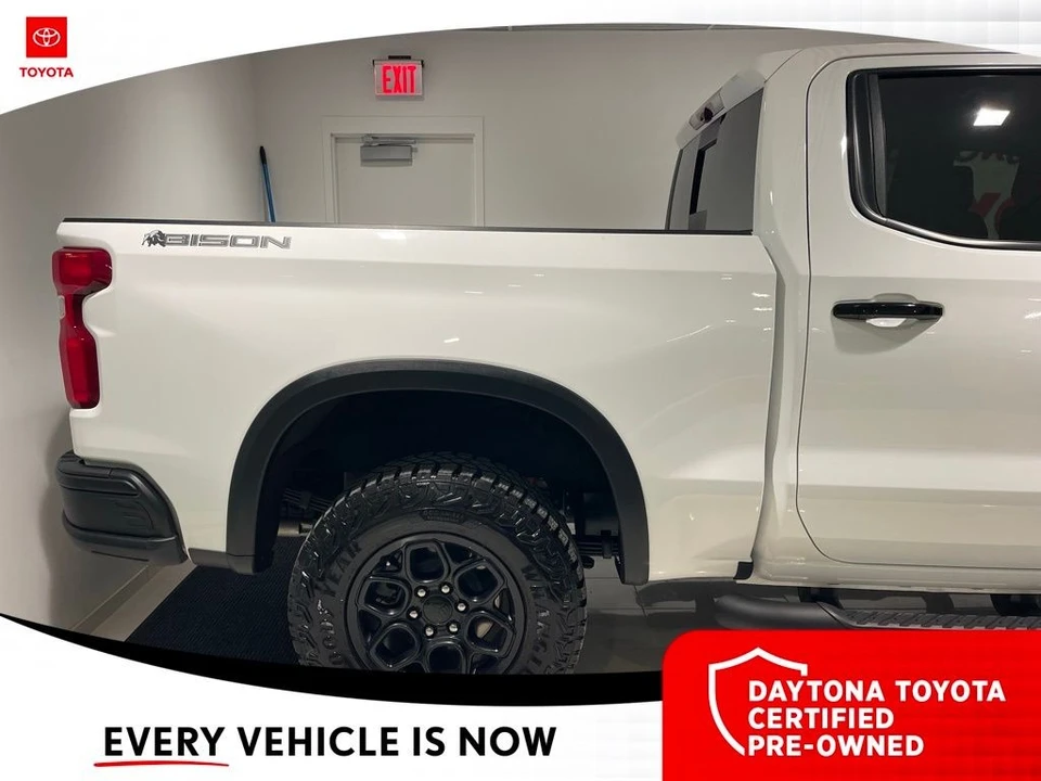 2025 Chevrolet Silverado 4th Gen - Image 5 of 12