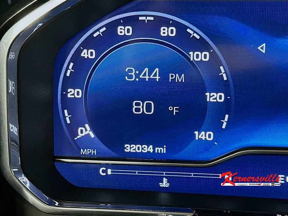 2025 Chevrolet Silverado 4th Gen - Image 15 of 24