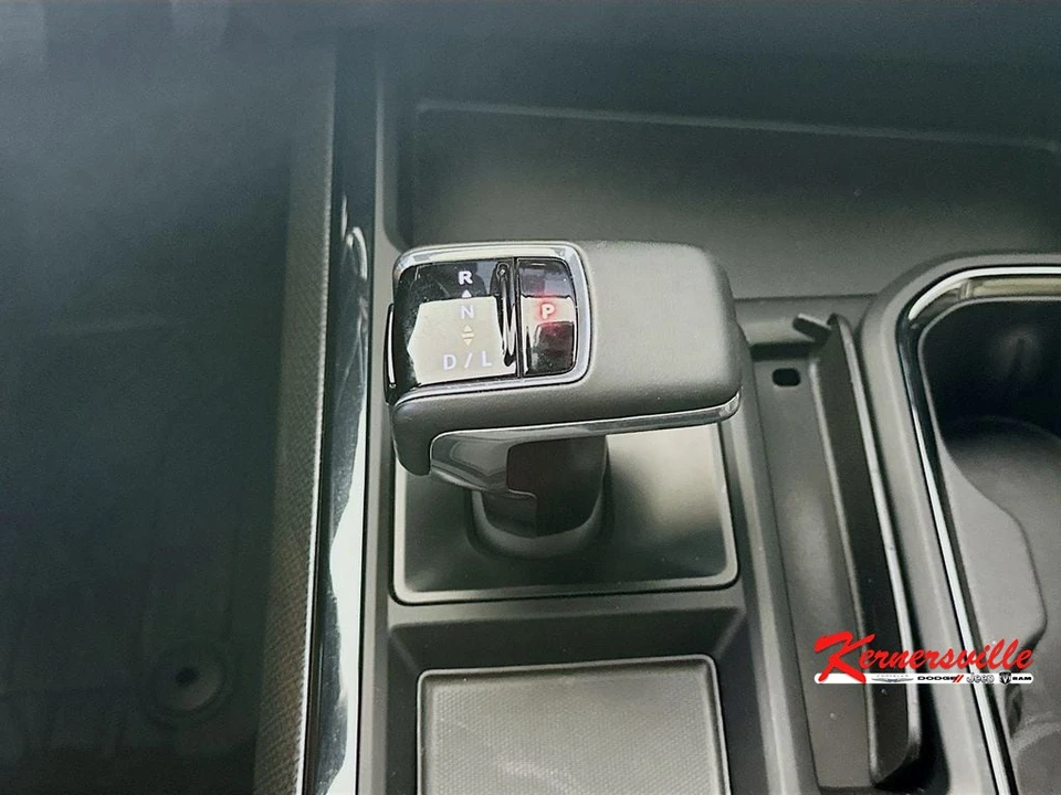 2025 Chevrolet Silverado 4th Gen - Image 16 of 24