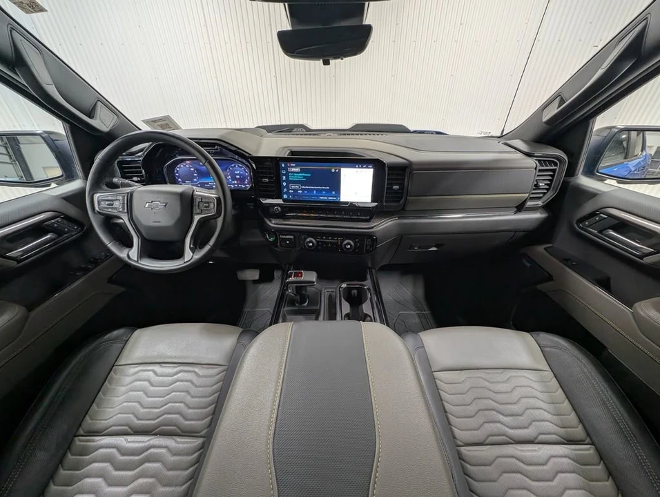 2025 Chevrolet Silverado 4th Gen - Image 2 of 12