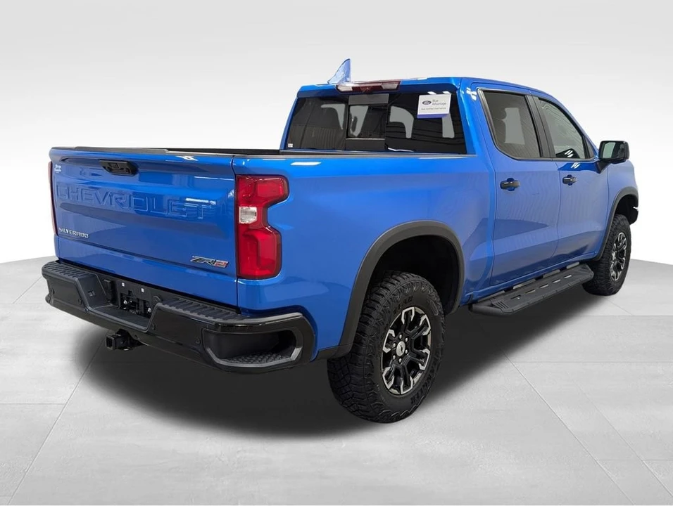 2025 Chevrolet Silverado 4th Gen - Image 7 of 12