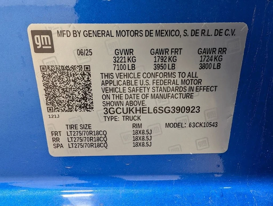 2025 Chevrolet Silverado 4th Gen - Image 10 of 12