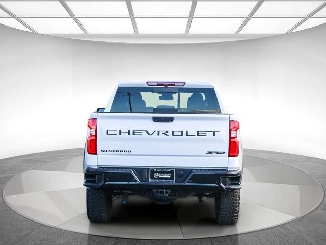 2025 Chevrolet Silverado 4th Gen - Image 3 of 21
