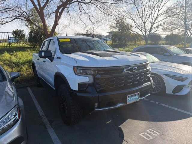 2025 Chevrolet Silverado 4th Gen - Image 3 of 4