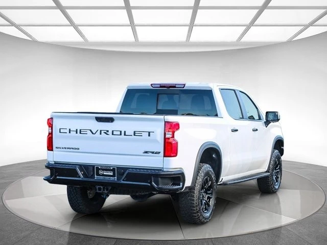 2025 Chevrolet Silverado 4th Gen - Image 4 of 21