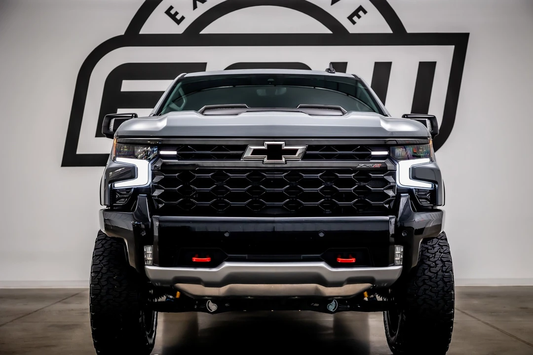 2025 Chevrolet Silverado 4th Gen - Image 3 of 21