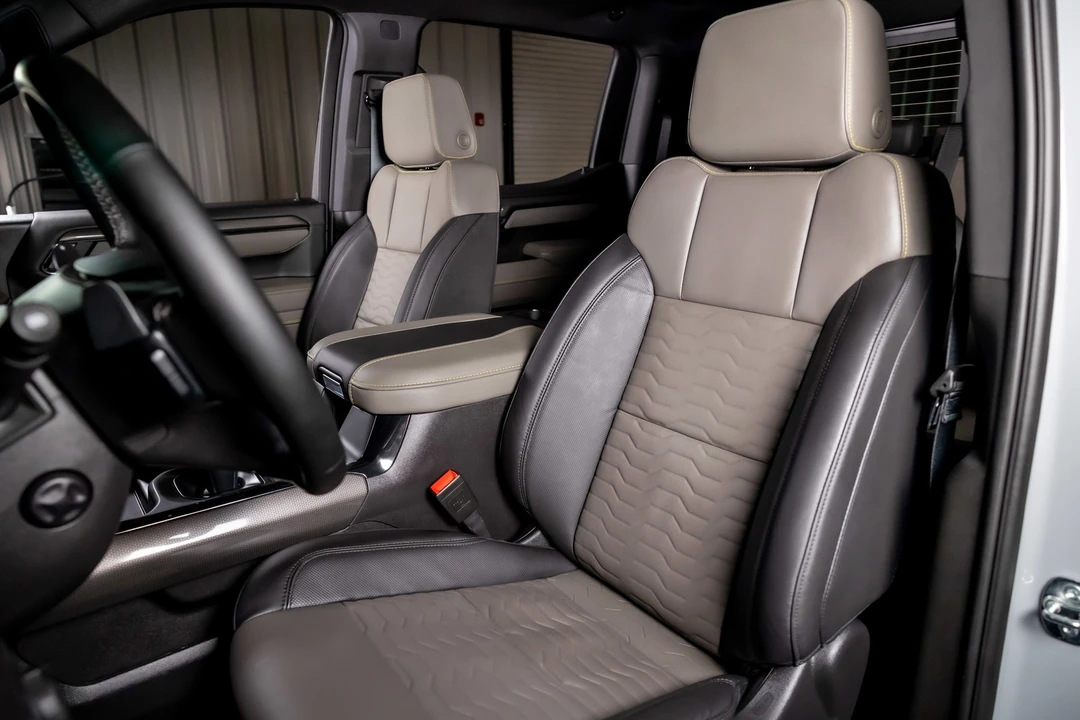 2025 Chevrolet Silverado 4th Gen - Image 5 of 21