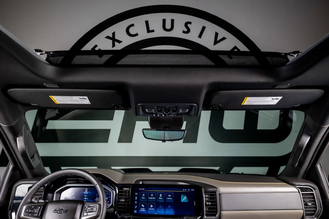 2025 Chevrolet Silverado 4th Gen - Image 10 of 21