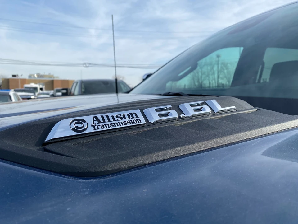 2025 Chevrolet Silverado 4th Gen - Image 16 of 21