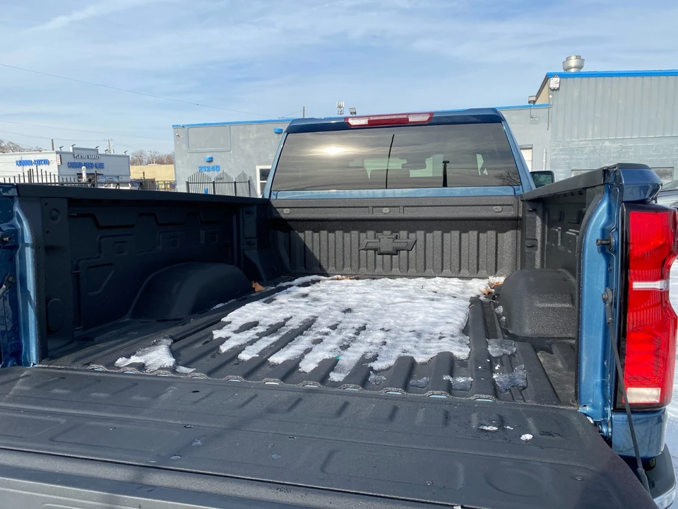 2025 Chevrolet Silverado 4th Gen - Image 6 of 21