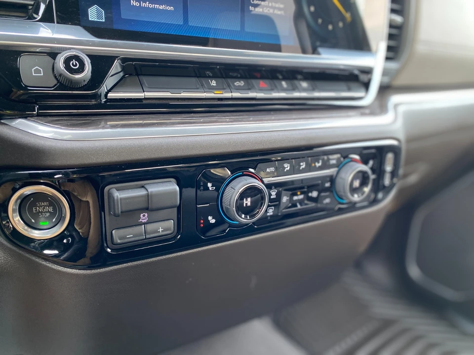 2025 Chevrolet Silverado 4th Gen - Image 21 of 21