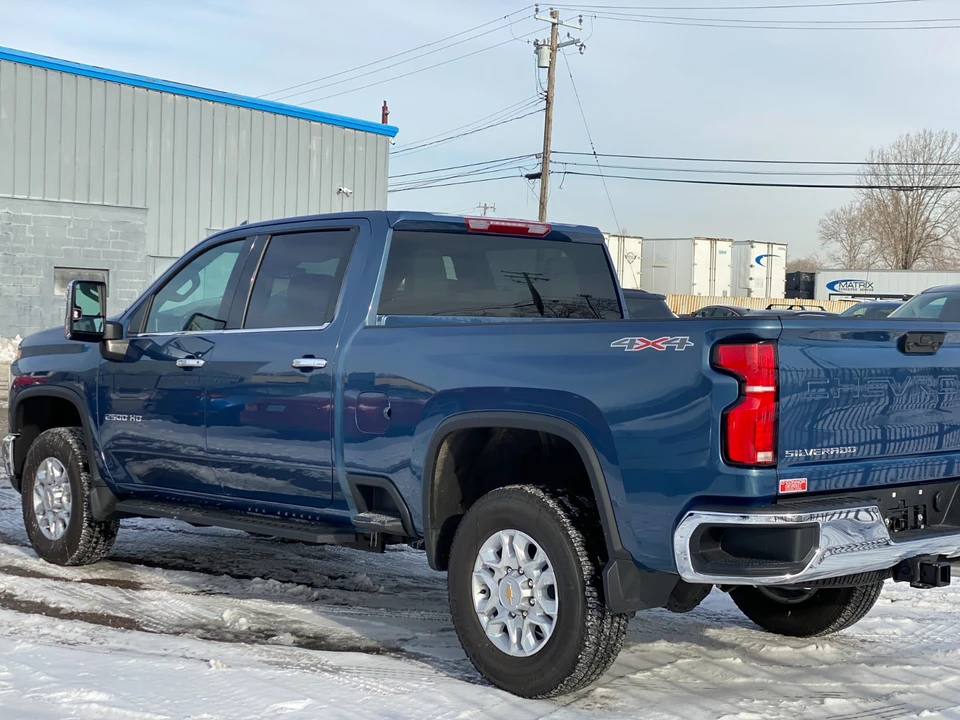 2025 Chevrolet Silverado 4th Gen - Image 5 of 21