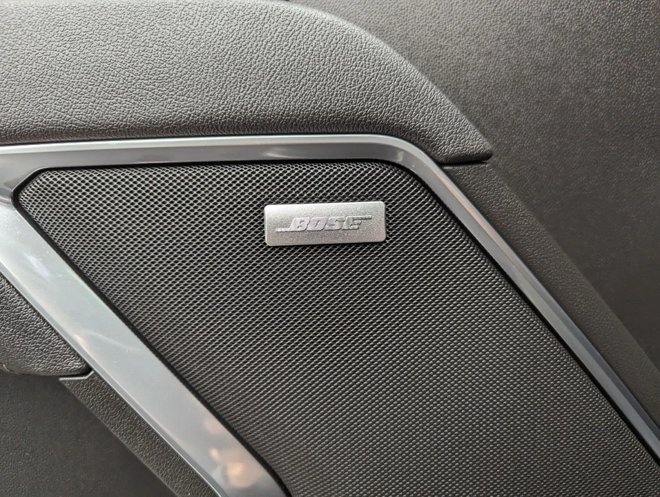 2025 Chevrolet Silverado 4th Gen - Image 18 of 21