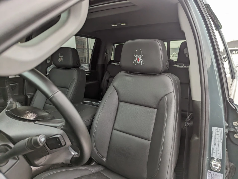 2025 Chevrolet Silverado 4th Gen - Image 15 of 21