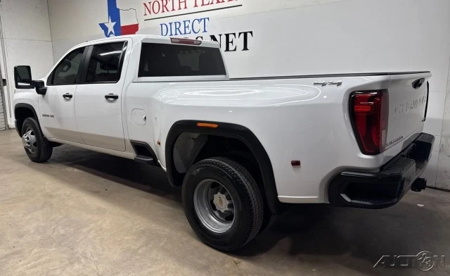 2025 Chevrolet Silverado 4th Gen - Image 10 of 21