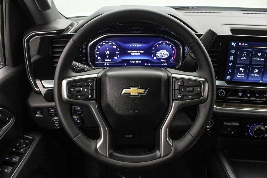 2025 Chevrolet Silverado 4th Gen - Image 18 of 21