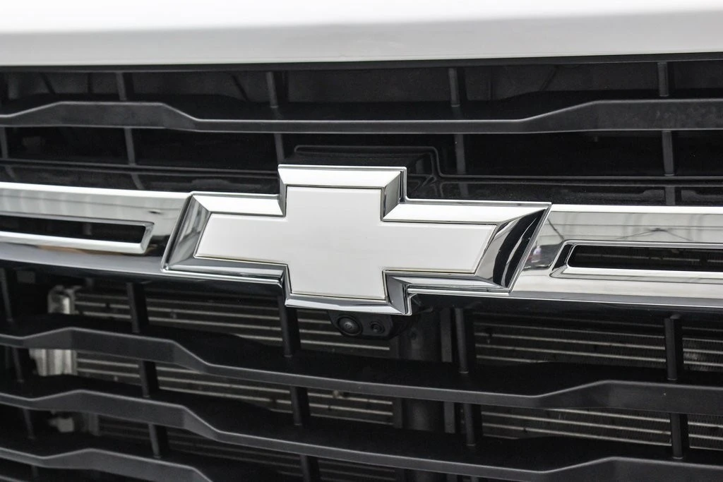 2025 Chevrolet Silverado 4th Gen - Image 13 of 21