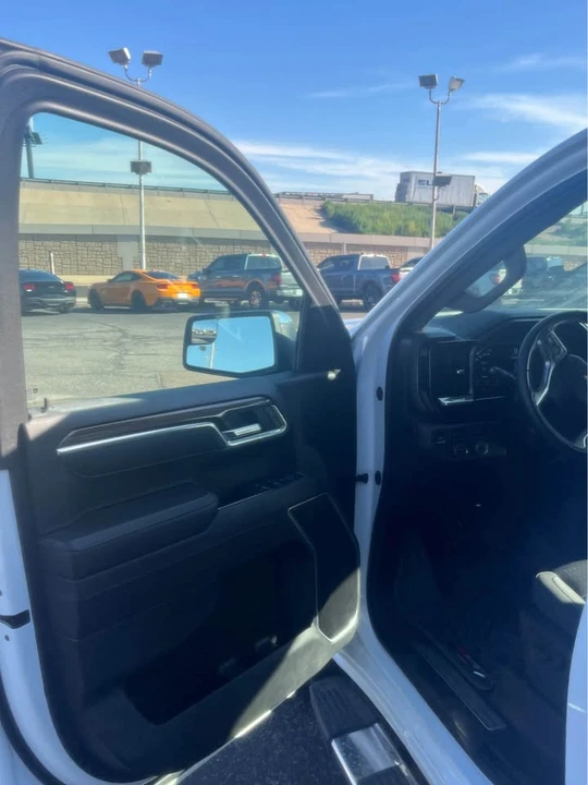 2025 Chevrolet Silverado 1st Gen - Image 5 of 8