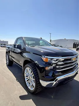 2025 Chevrolet Silverado (Classic) 1500 Regular Cab SS SINGLE CAB