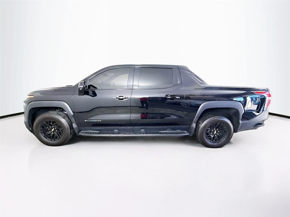 2025 Chevrolet Silverado - Image 9 of 21