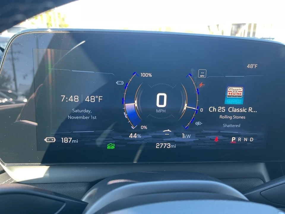 2025 Chevrolet Silverado - Image 21 of 21