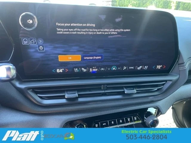 2025 Chevrolet Silverado - Image 26 of 31
