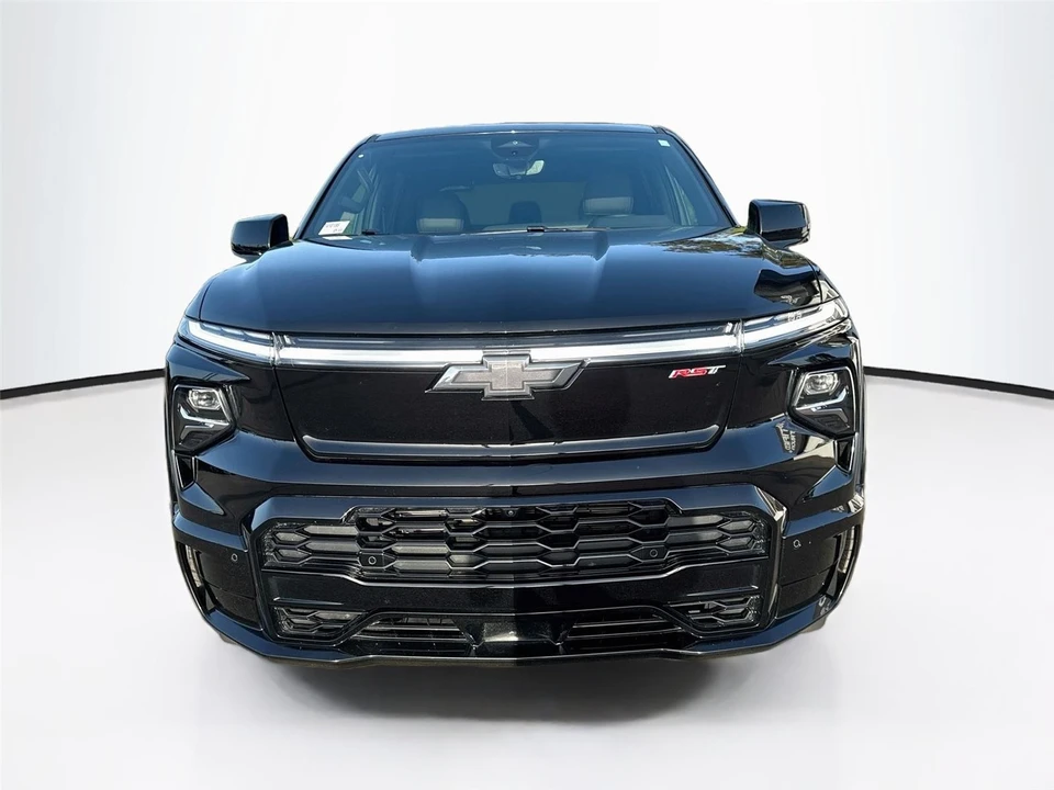 2025 Chevrolet Silverado - Image 7 of 15
