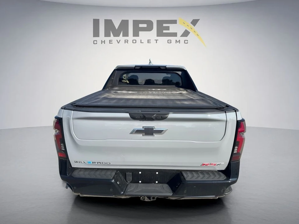 2025 Chevrolet Silverado - Image 5 of 15