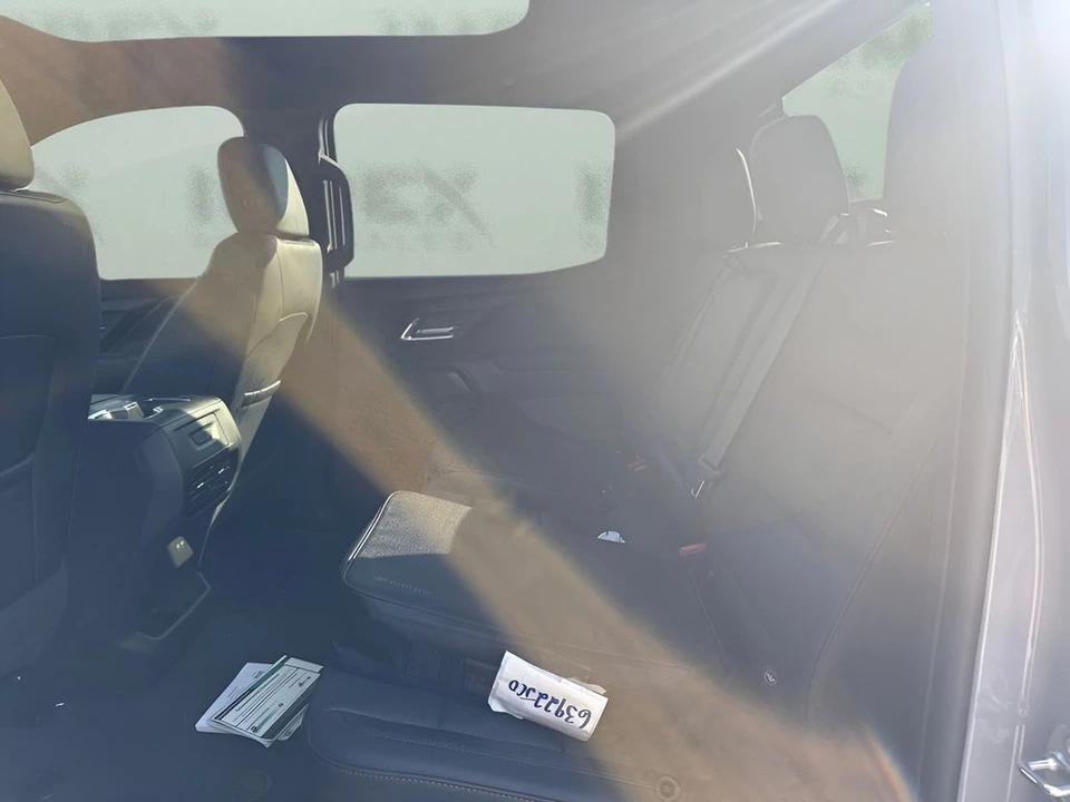 2025 Chevrolet Silverado - Image 10 of 15