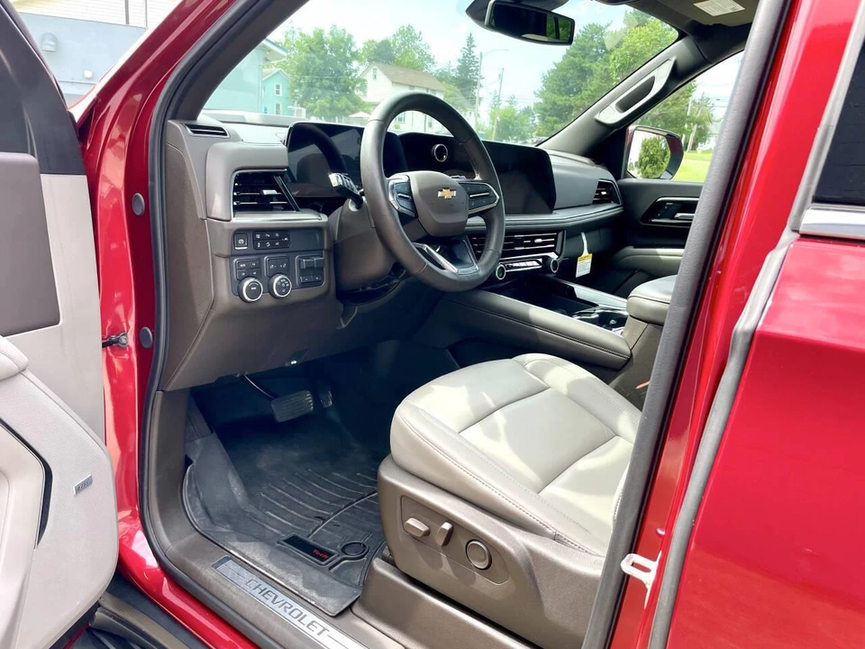 2025 Chevrolet Tahoe 5th Gen - Image 5 of 31