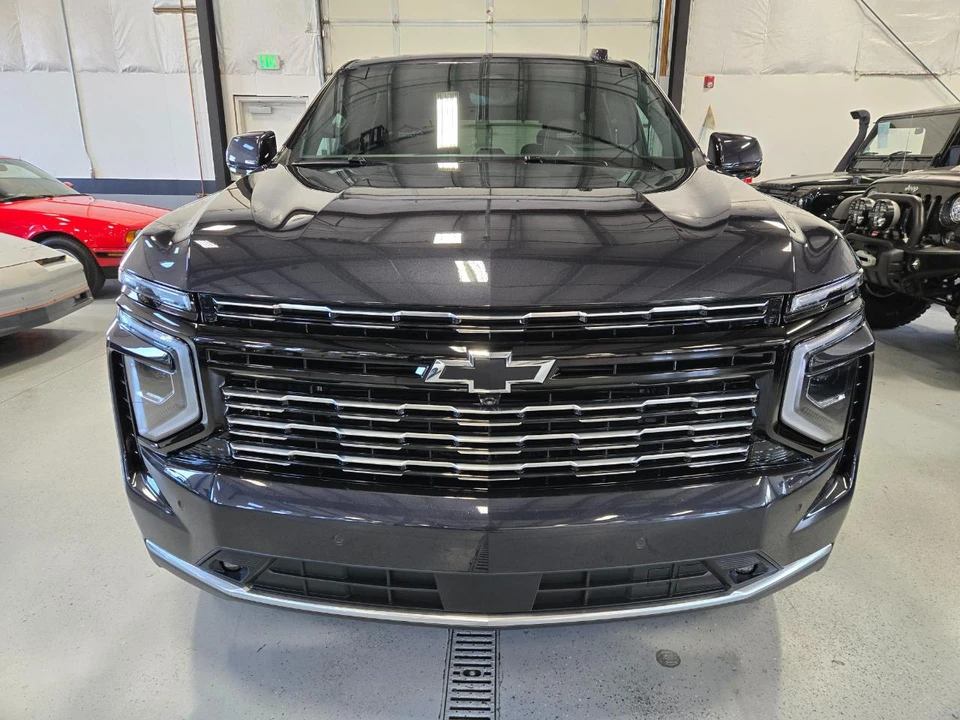 2025 Chevrolet Tahoe 5th Gen - Image 2 of 19