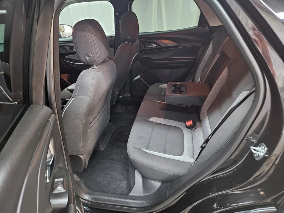 2025 Chevrolet Trailblazer - Image 16 of 20