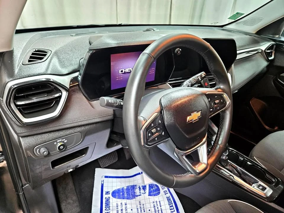 2025 Chevrolet Trailblazer - Image 17 of 20