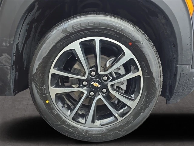 2025 Chevrolet Trailblazer - Image 9 of 12