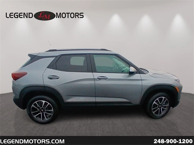 2025 Chevrolet Trailblazer - Image 9 of 12