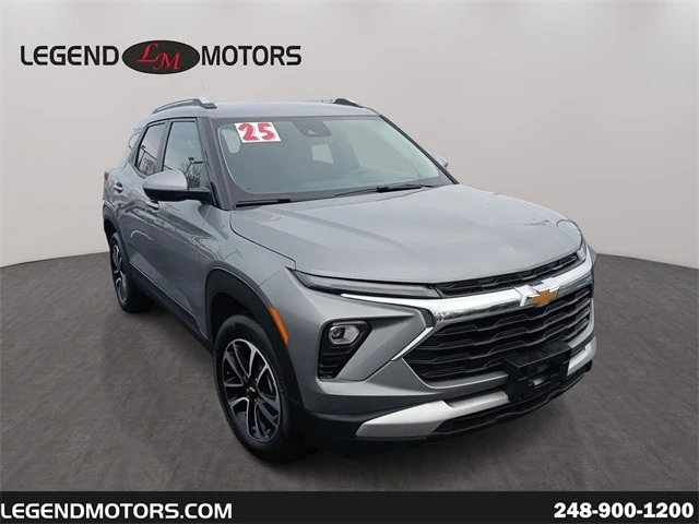 2025 Chevrolet Trailblazer - Image 2 of 12