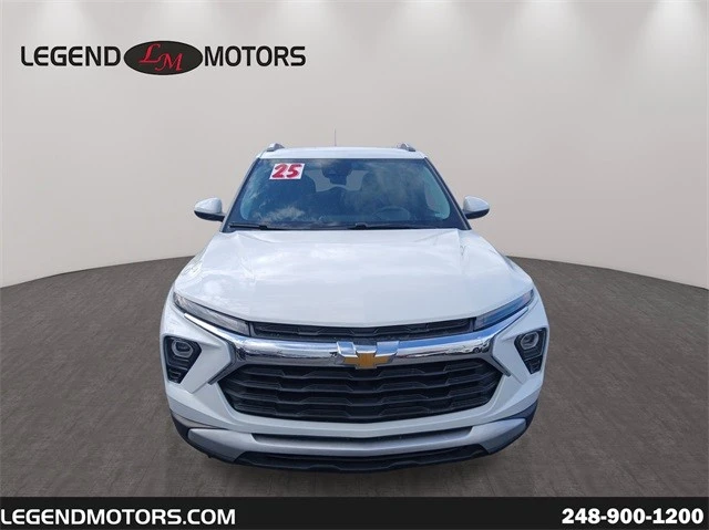 2025 Chevrolet Trailblazer - Image 3 of 12