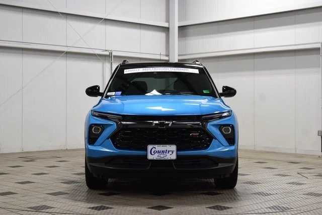 2025 Chevrolet Trailblazer - Image 2 of 12