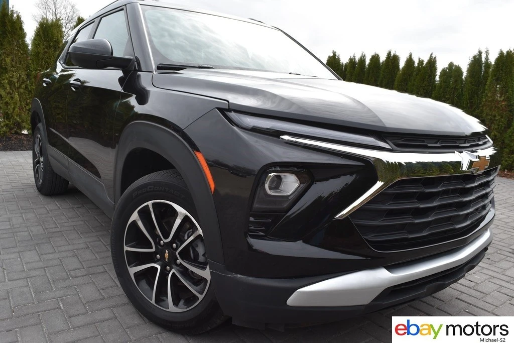 2025 Chevrolet Trailblazer - Image 2 of 21