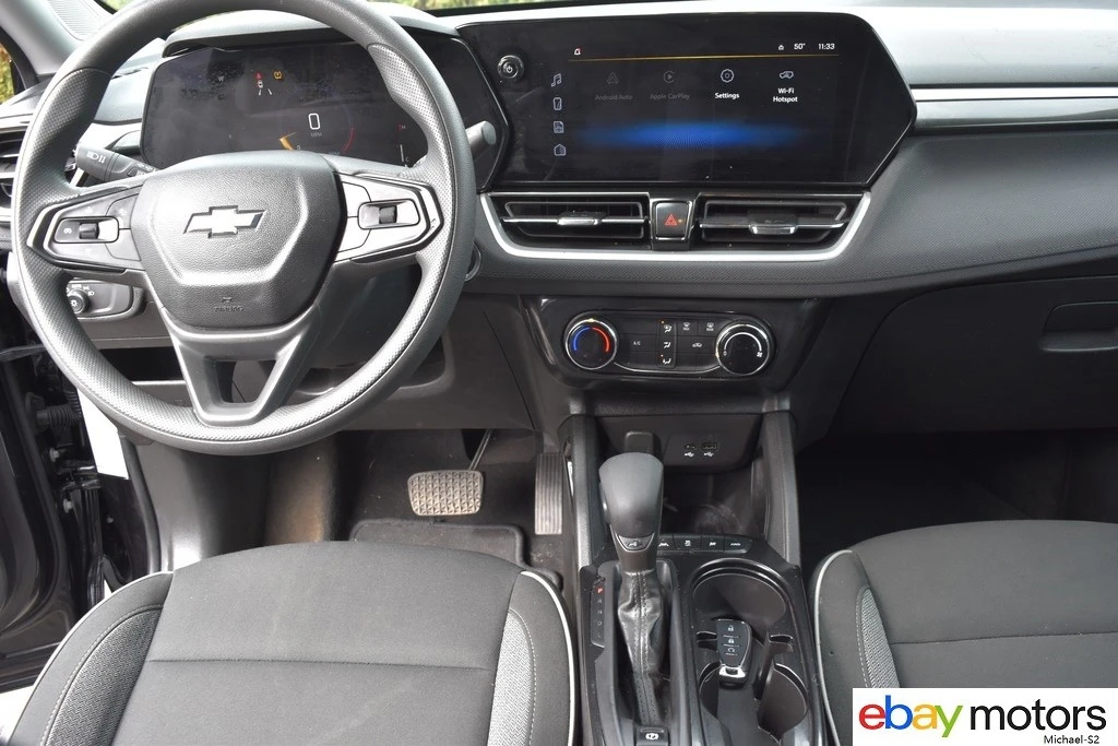 2025 Chevrolet Trailblazer - Image 14 of 21