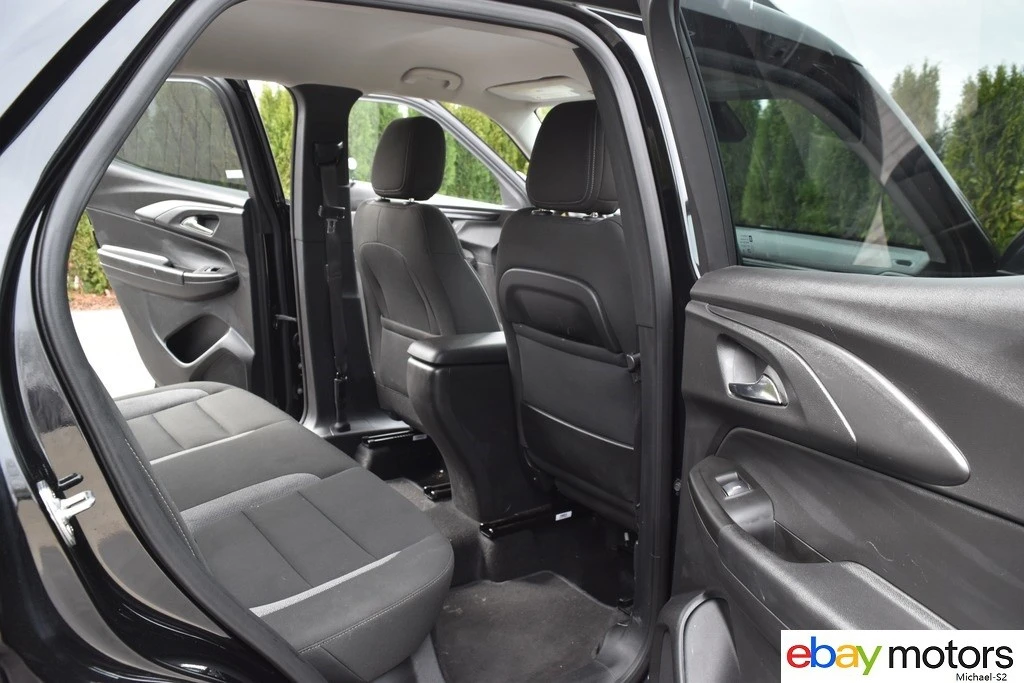 2025 Chevrolet Trailblazer - Image 18 of 21