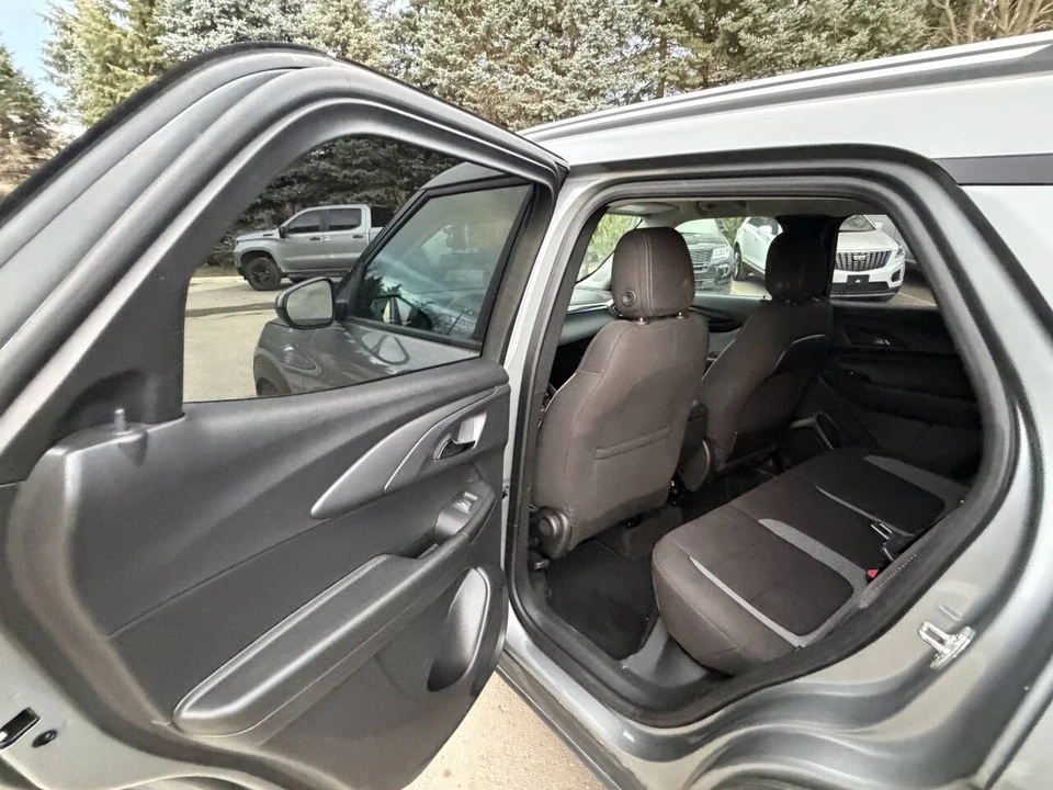 2025 Chevrolet Trailblazer - Image 11 of 20