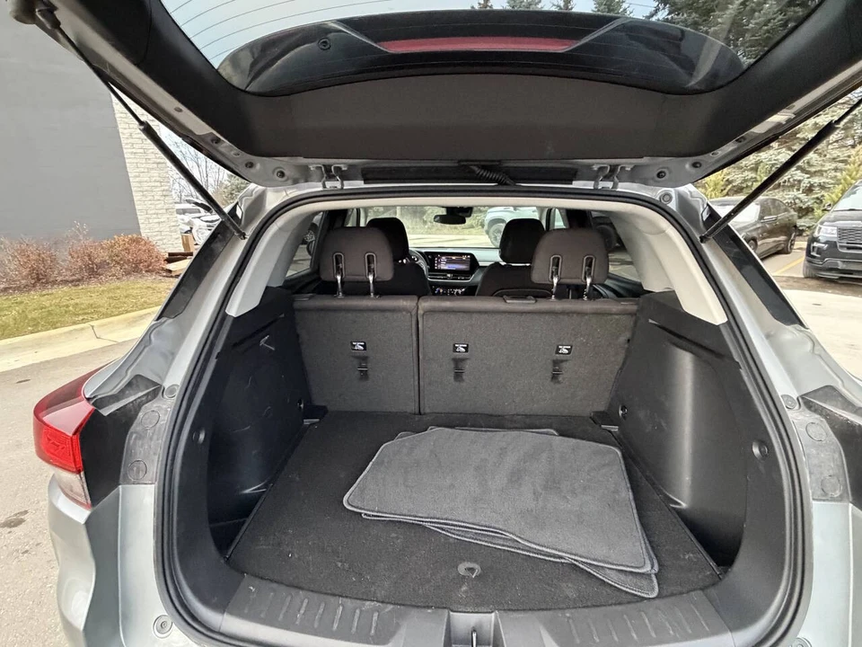 2025 Chevrolet Trailblazer - Image 16 of 20